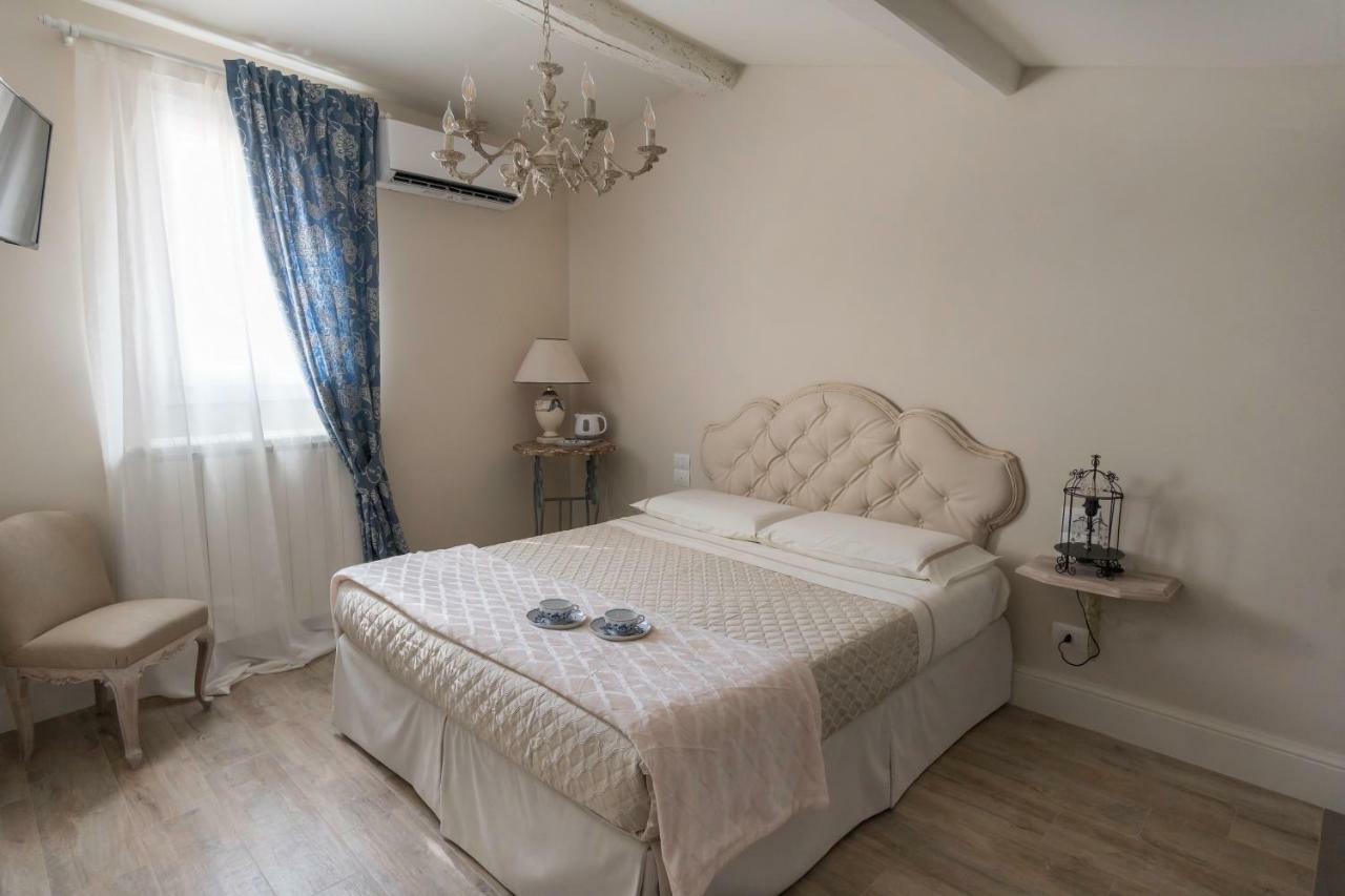 Pistoia Luxury Suite Exterior photo